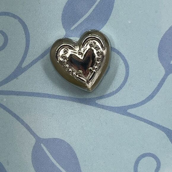 Hallmark FAMILY Photo Shadowbox with 3 Heart Magnets Collage Silver Square Frame - Picture 11 of 12